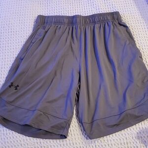 NWOT Under Amour Men's Gray Shorts Large #15
